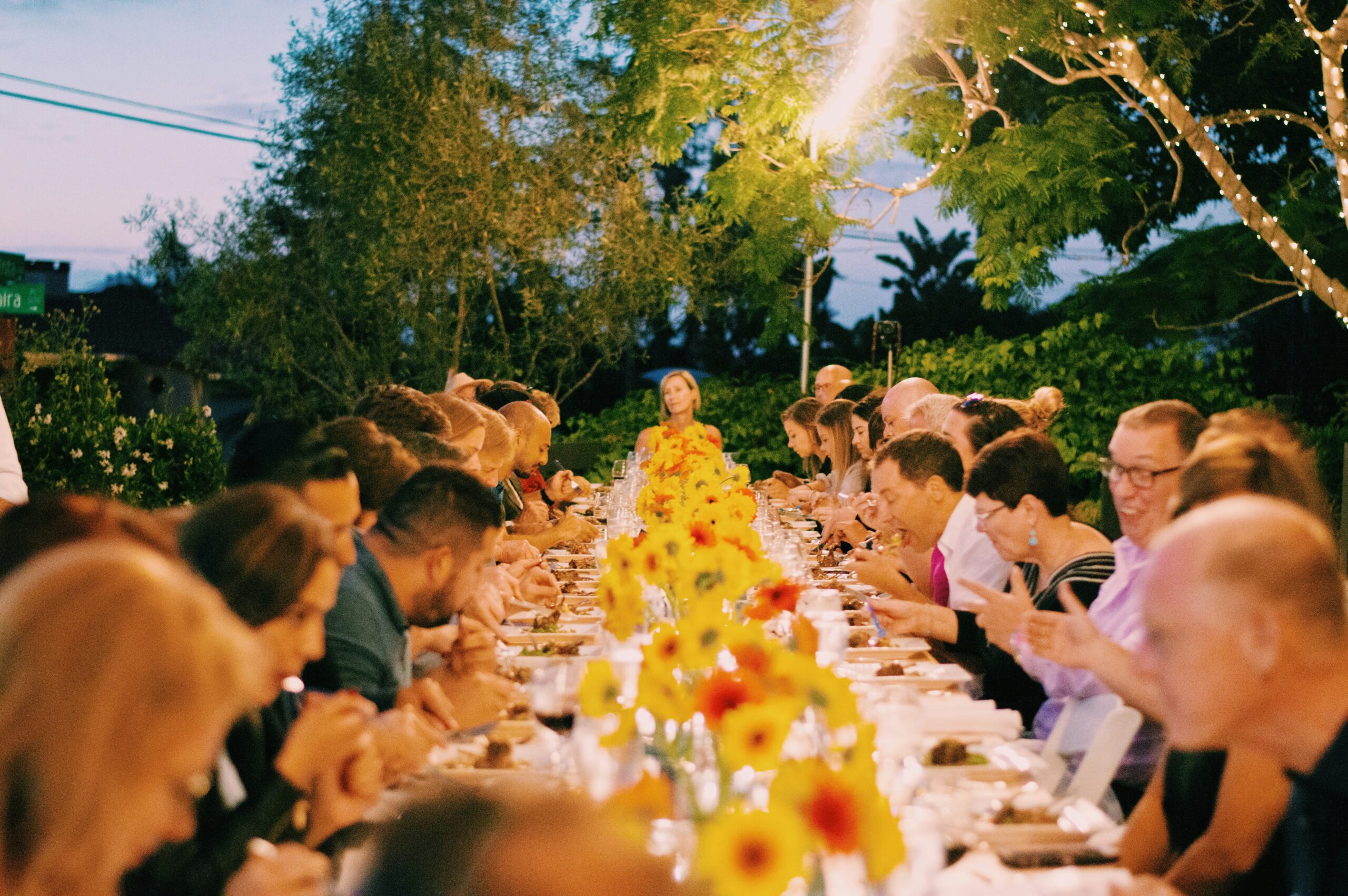 outdoor longtable dining