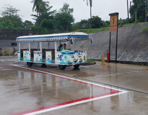 Koh Samui Airport – Even in the Rain, It’s Paradise a tram in the rain