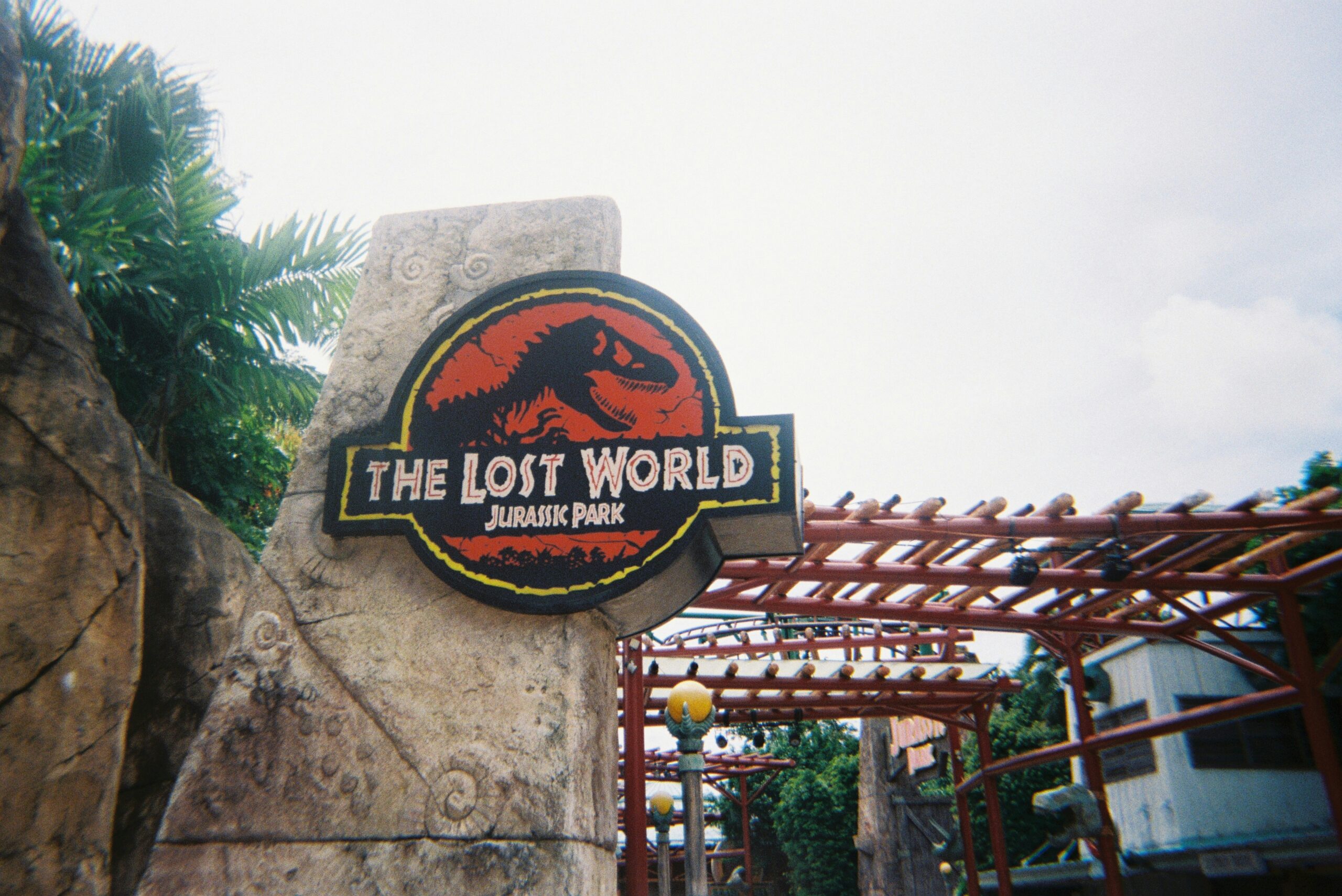 a dinosaur sign 