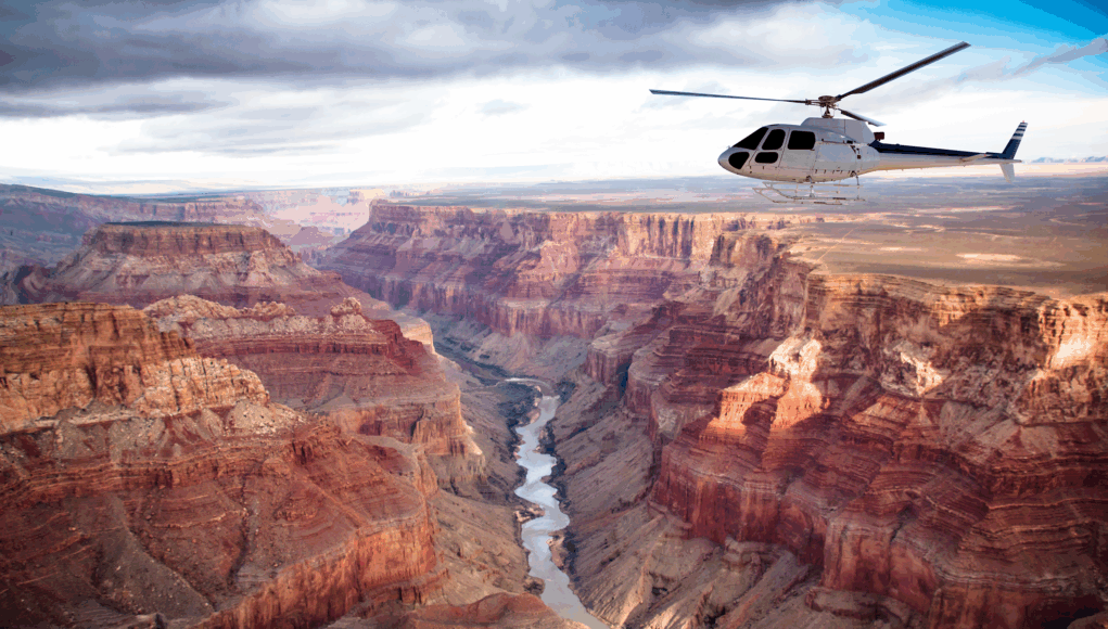 a-helicopter-tour-over-the-grand-canyon-an-experience-of-a-lifetime