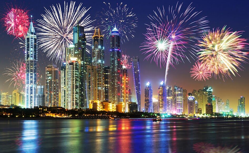 the-worlds-most-electrifying-new-years-eve-fireworks-destinations